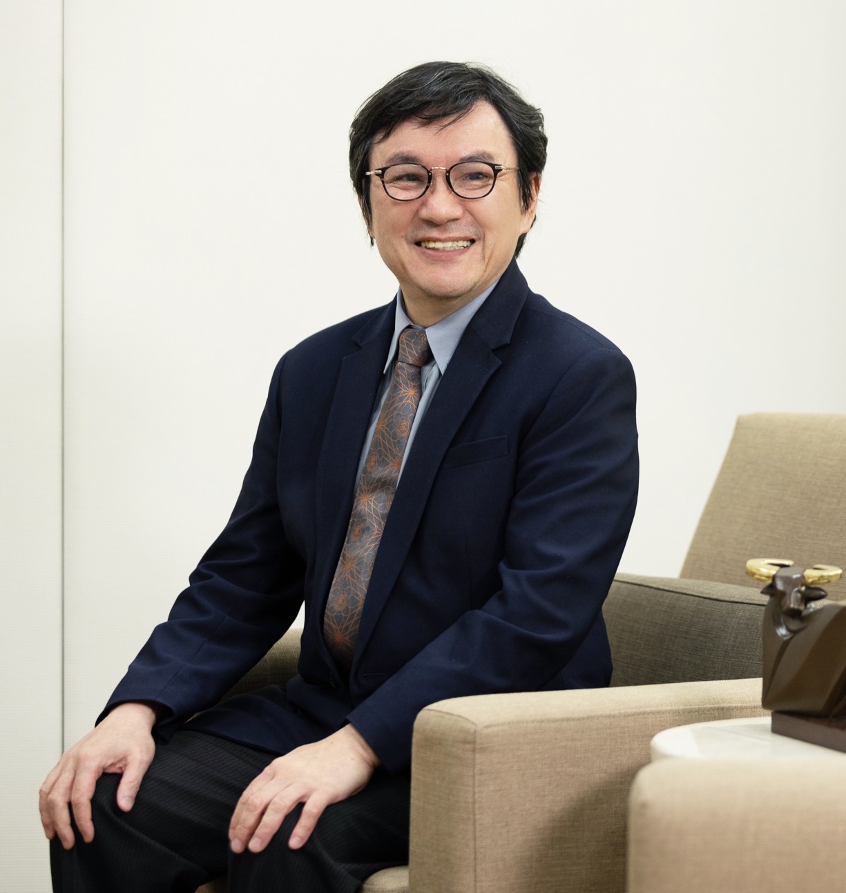 吳麥斯 校長